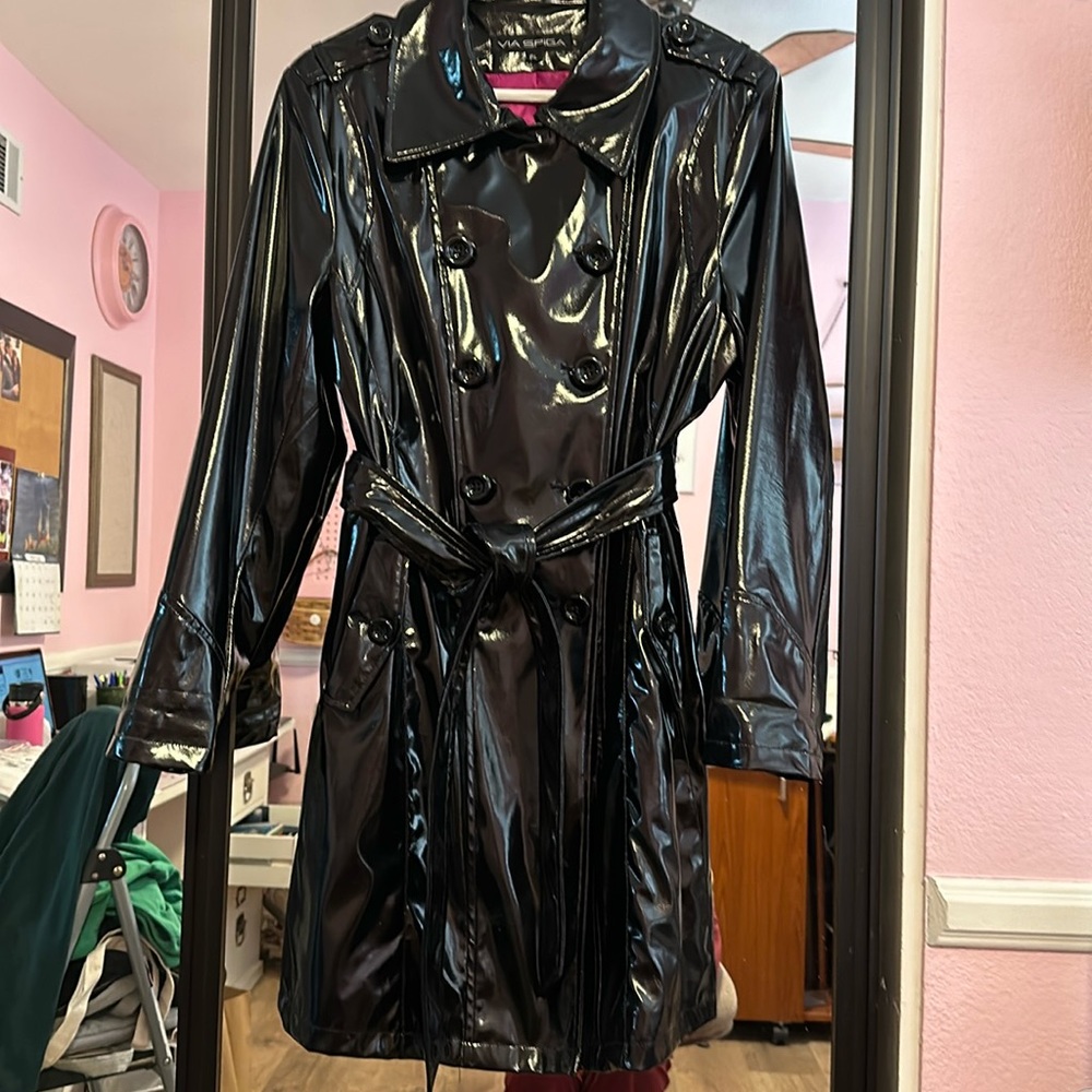 Rain coat